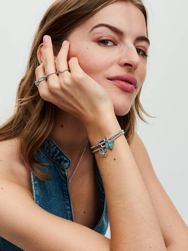 Easy-Close Magnetic Clasp Snake Chain Bracelet