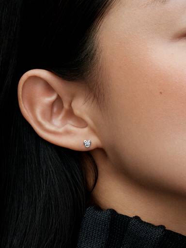 Heart sterling silver stud earrings with 0.30 ct TW G-J VS+ round brilliant excellent cut lab-grown diamond