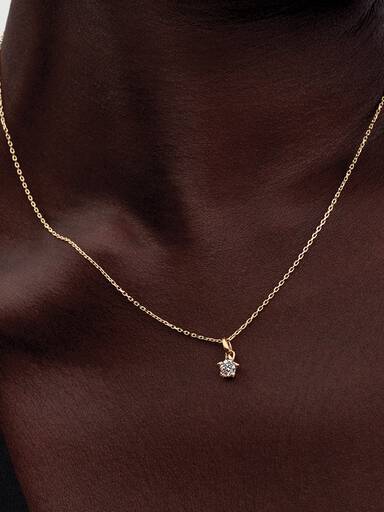 Star 14k gold pendant with 0.25 ct TW G-J VS+ round brilliant excellent cut lab-grown diamond