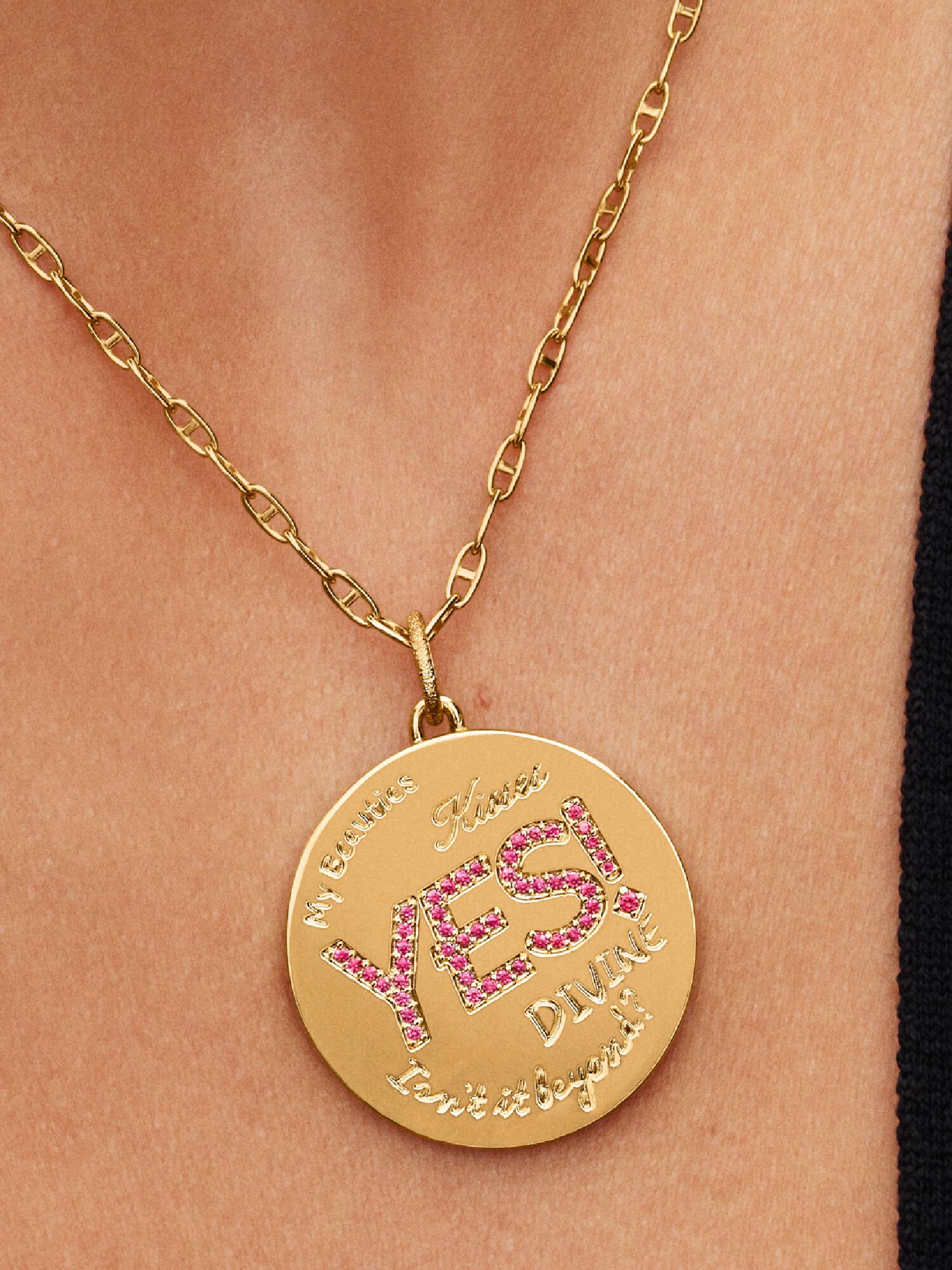 Pat McGrath The Beauty Mantra Oversized Medallion