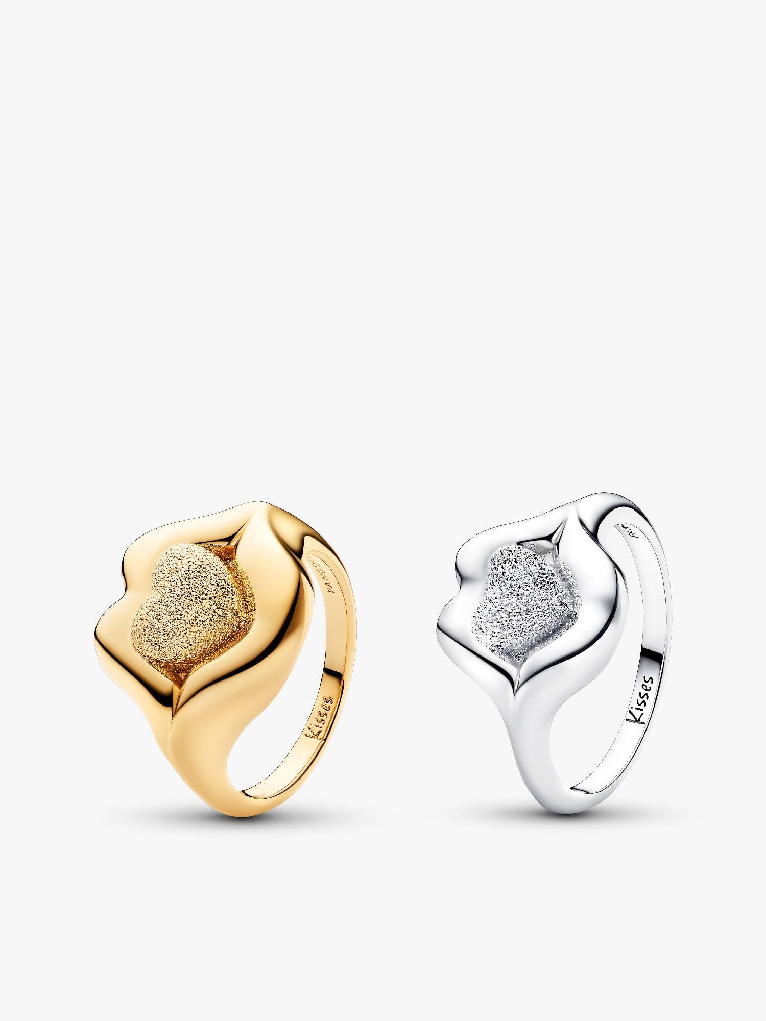 Pat McGrath Double Kiss Ring Set