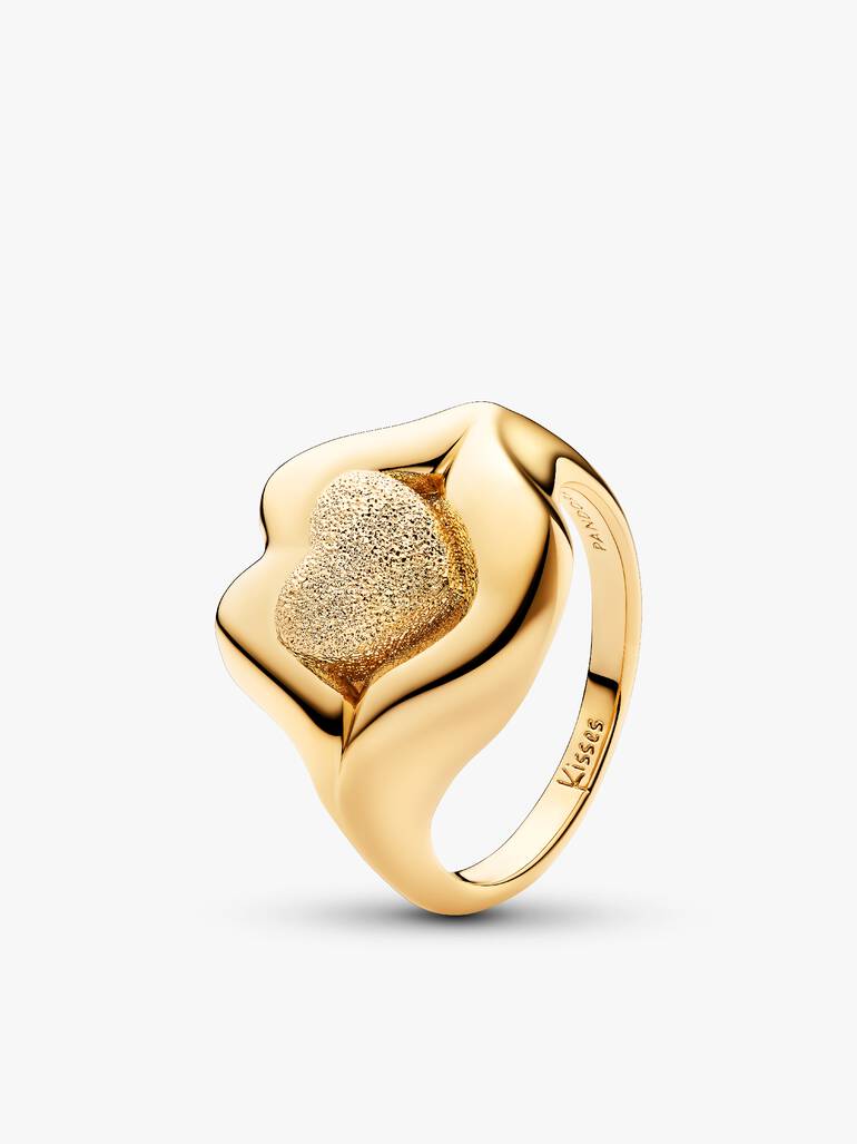 Pat McGrath Double Kiss Ring Set