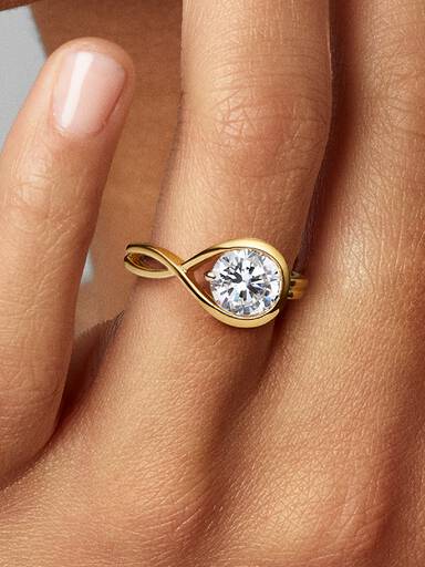 14k Gold ring with 1.75 ct TW G-J VS+ round brilliant excellent cut lab-grown diamond