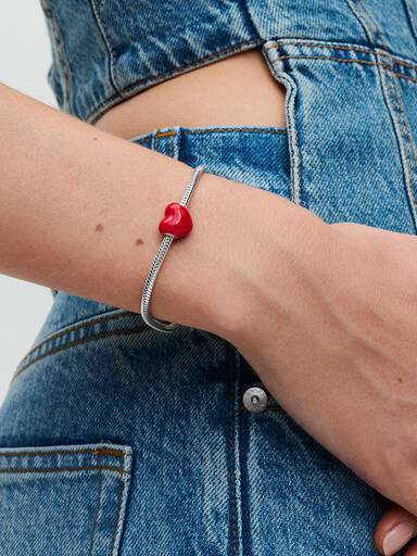 Colour-changing Hidden Message Heart Charm