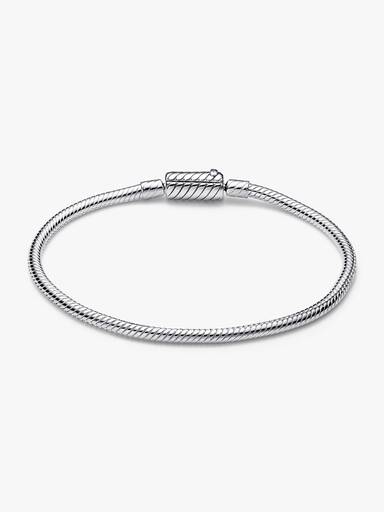 Easy-Close Magnetic Clasp Snake Chain Bracelet