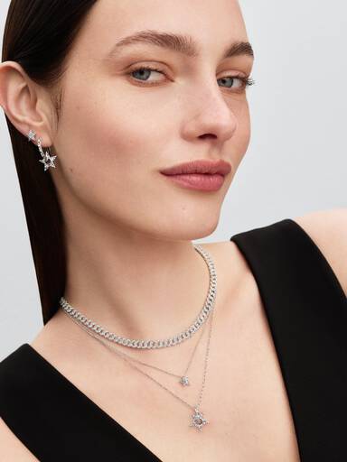 Sparkling Stella Openwork Pendant Necklace