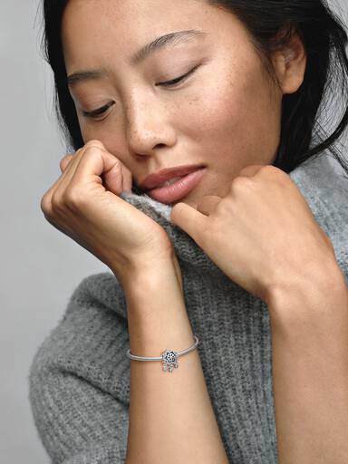Icy Snowflake Drop Charm