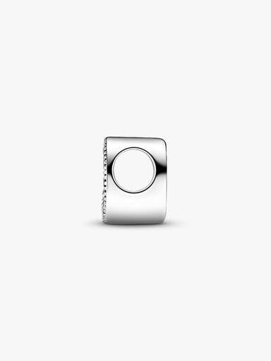 Letter U