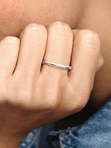 Simple Sparkling Band Ring