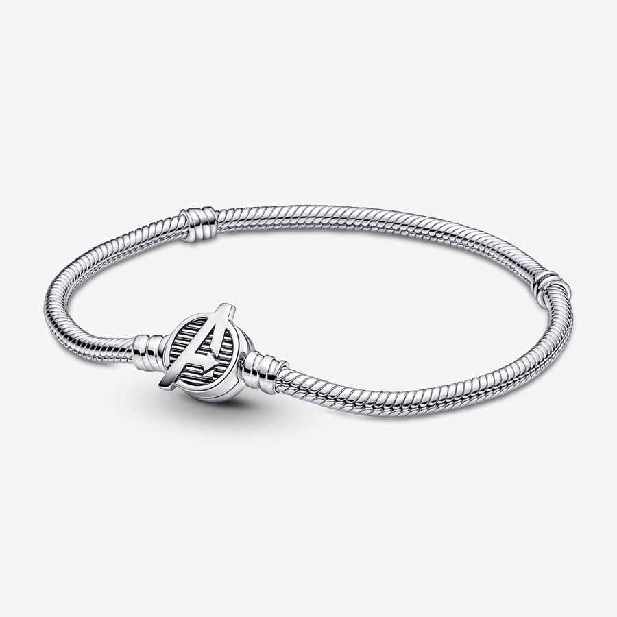 Pandora Moments Marvel The Avengers Logo Clasp Snake Chain Bracelet image number 0