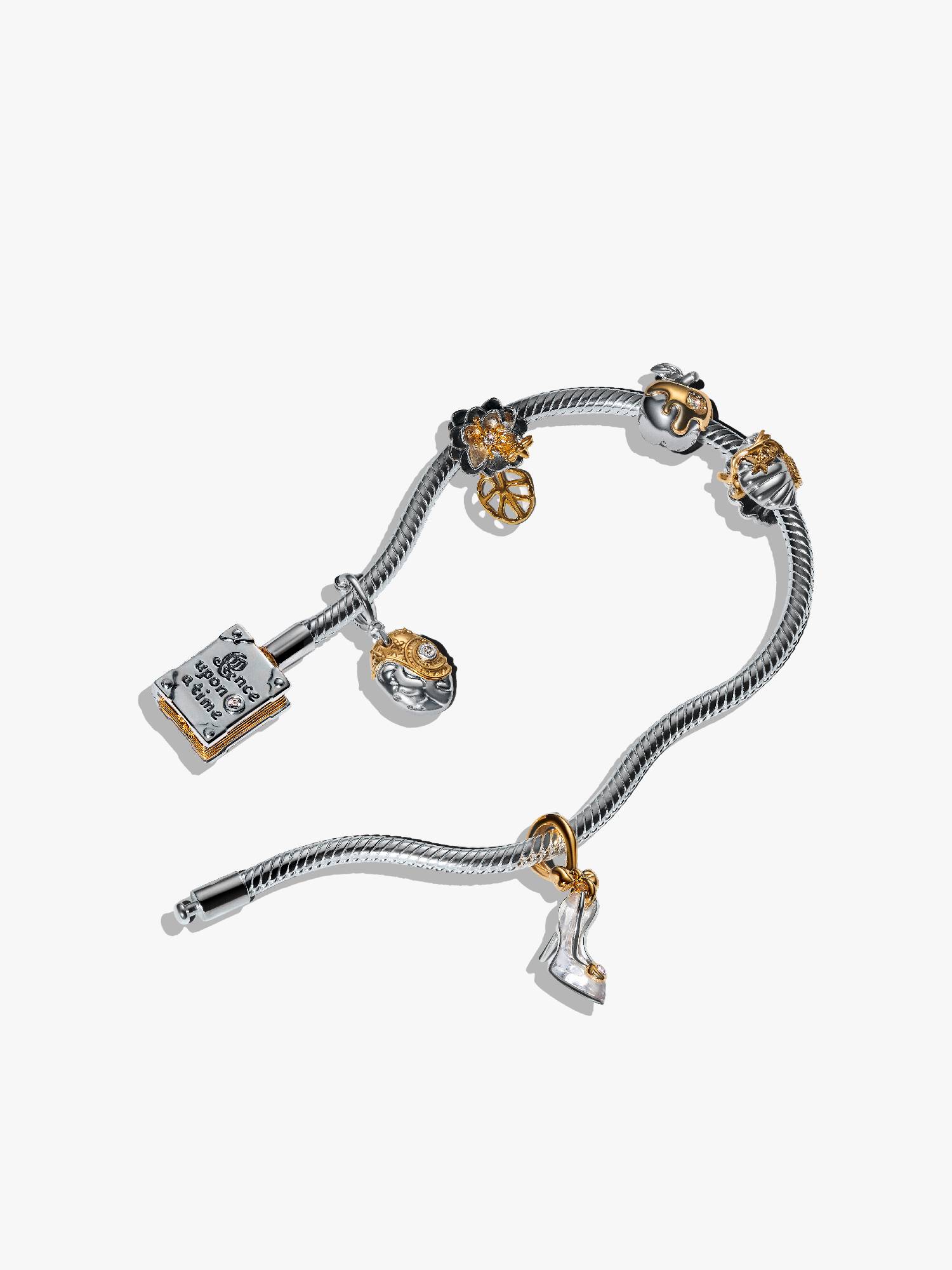 Limited Edition Disney Princess Storybook Bracelet and Lab-grown Diamond Charms Gift Set