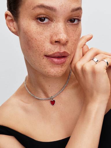 Platinum-Plated Heart Clasp Sparkling Mesh Necklace