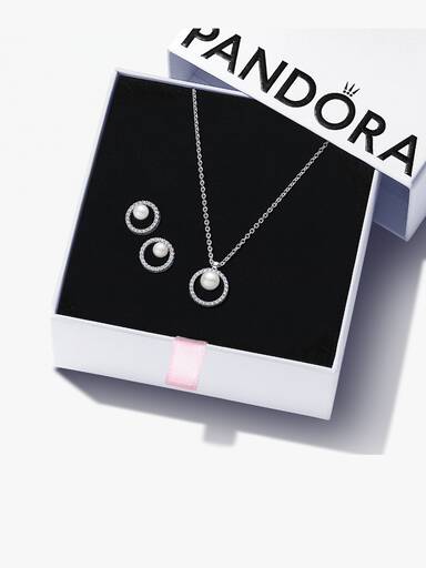 Treated Freshwater Cultured Pearl & Pavé Gift Set